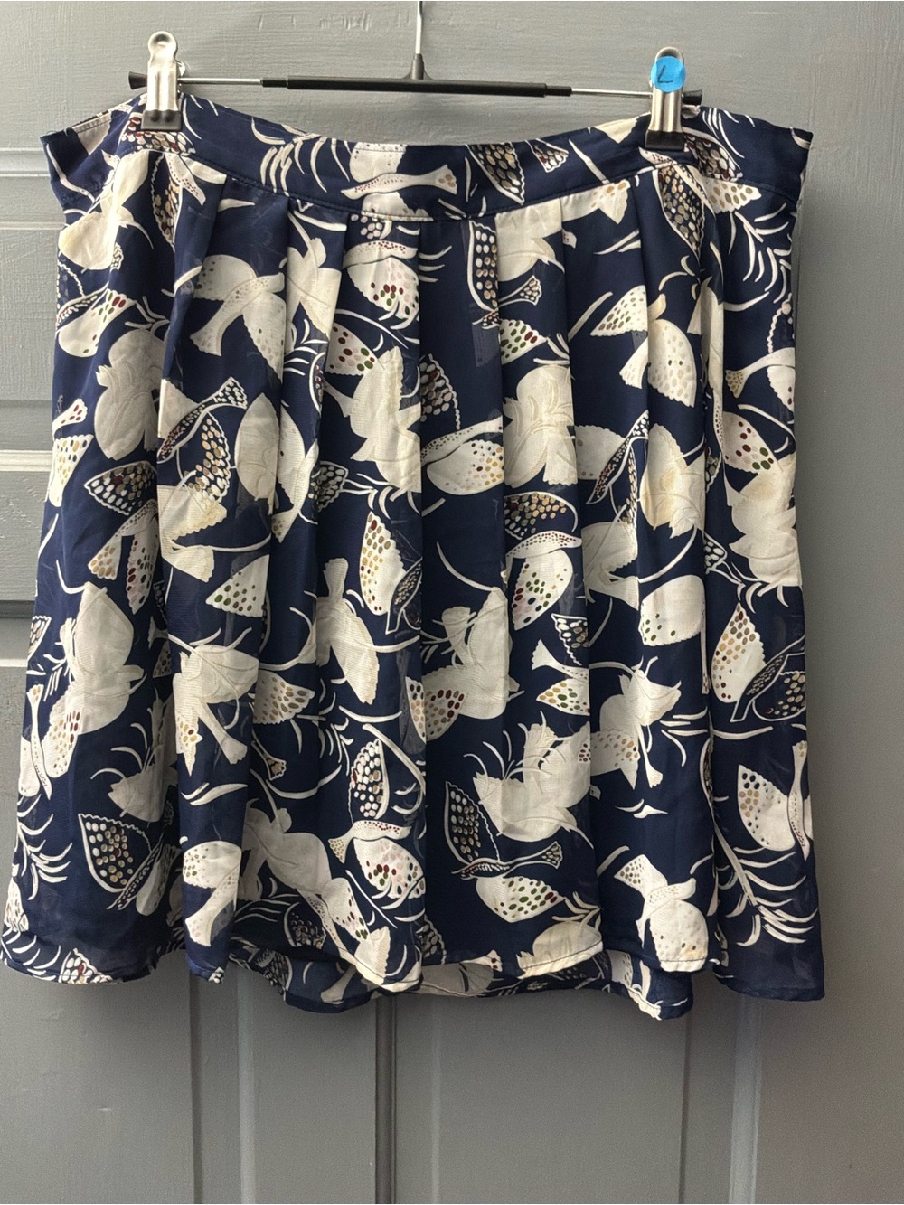 Old Navy Navy and White Floral Circle Skirt